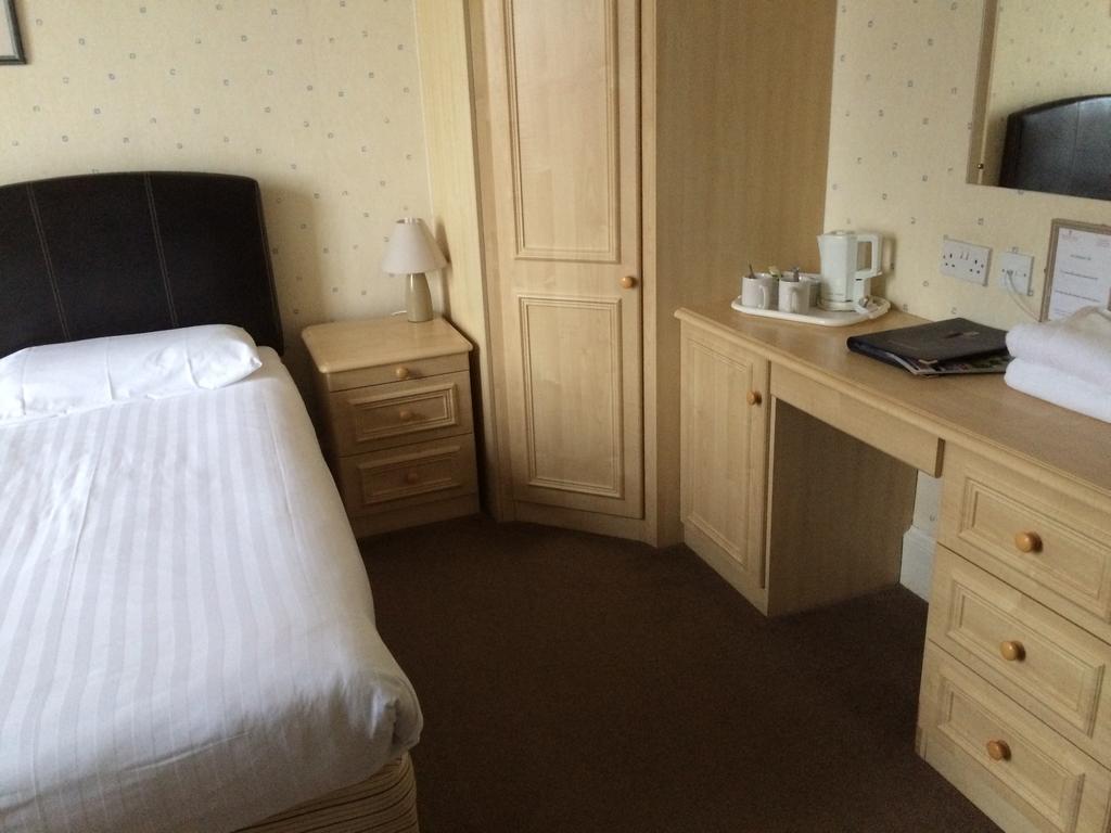 Annfield House Hotel Irvine  Eksteriør bilde